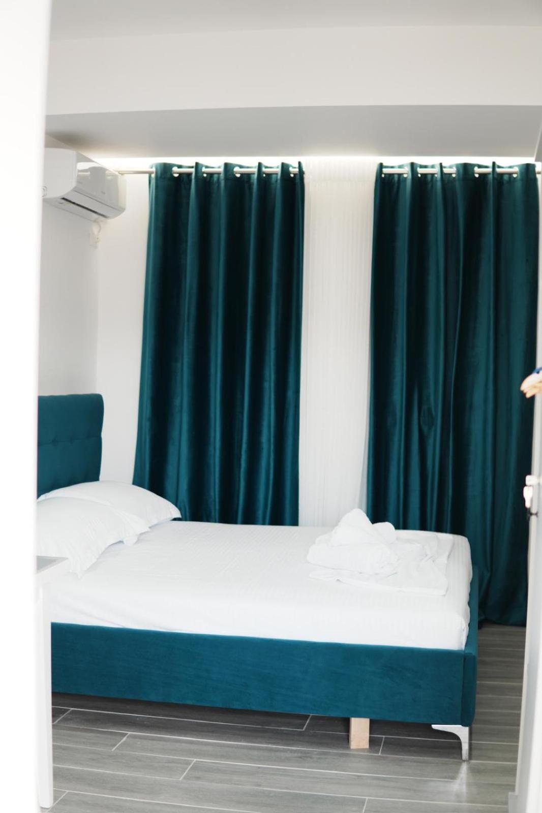 Apartment Gardenia Sarande